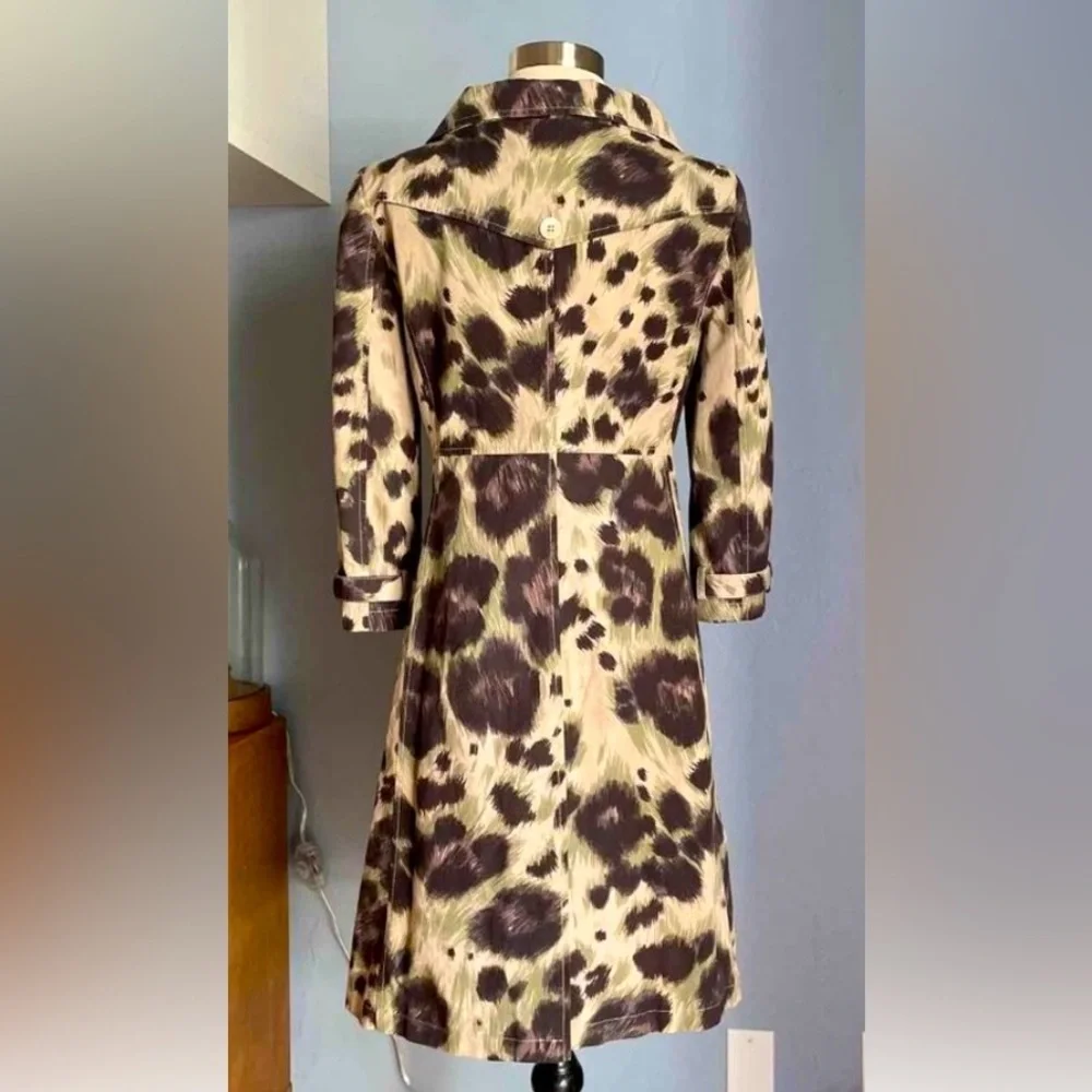 DO NOT BUY For MY NEW POSH FRIEND
Valentino Multi Print Trench - Picture 2 of 11